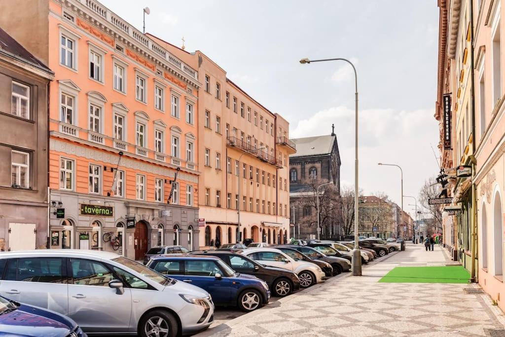 Top Floor Studio With Terrace Praga Exterior foto